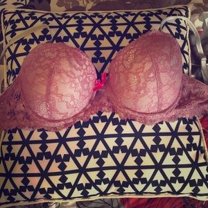 NWOT lace padded push up bra